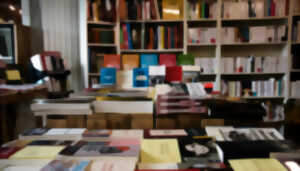 photo Dédicace de Lola Gautier chez Les Darons