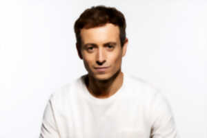 Hugo Clément en dédicace à la Fnac Strasbourg