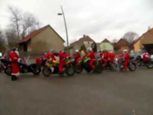 Les Pères Noël à moto