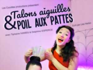 photo TALONS AIGUILLES ET POILS AUX PATTES