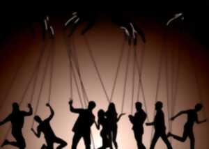 photo Théâtre : Le retour de Richard 3 par le train de 9h24