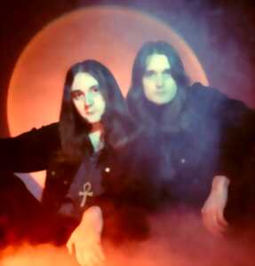 photo Carte blanche à Riffs 70 pour ses 10 ans Moundrag +Red Cloud + Mesmaekers