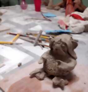 photo Atelier de modelage d'argile parents/enfants vacances de Pâques : les animaux fantastiques