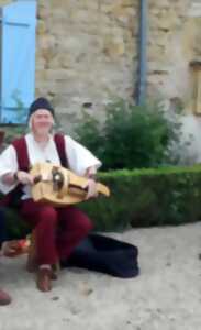 photo Spectacle Colporteur ménestrel en Périgord - Châteaux en fête