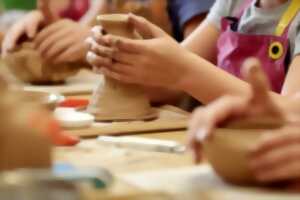 photo Atelier poterie avec Christine Gatuing-Clabé