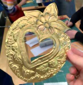 photo Atelier ENFANT :  Une nuit, une œuvre : suspensions célestes en métal repoussé (à partir de 6 ans)