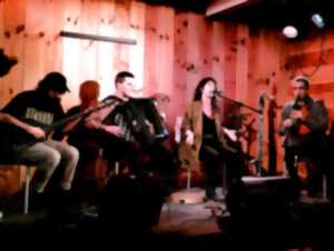 photo SMOKY BOAT - CONCET