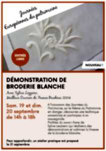 photo Démonstration de broderie blanche