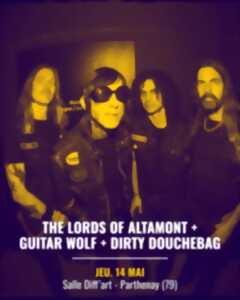 photo Concert The Lords of Altamont + Guitar wolf + Pussy Miel