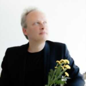 photo Lumières sur les Partitas de Bach - Romain Descharmes - Théâtre des Bouffes du Nord, Paris