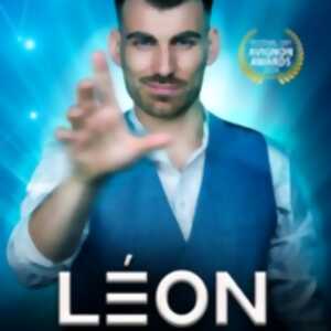 photo Léon - Illusion ou Coïncidence - Tournée
