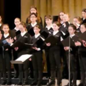 photo Mass for Notre-Dame : Weir, Britten, Hol