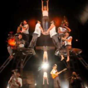 photo Ostinato - Cie Akoreacro - L'Espace Chapiteau de la Mer - La Seyne-sur-Mer