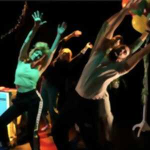 photo Va Falloir Toujours, Toujours