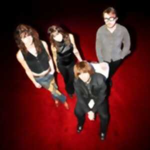 photo Dynamite Shakers