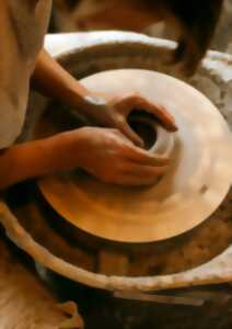 photo Dimanche au Musée - travail de la terre, tourne ton bol !