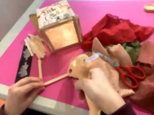 photo Animation Famille au Musée Marzelles : Création de lanternes dentelle