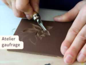 photo Atelier gaufrage au Moulin du Got