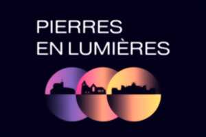 photo Mise en lumière de la Place de la République et de la façade de la Mairie de Carentan