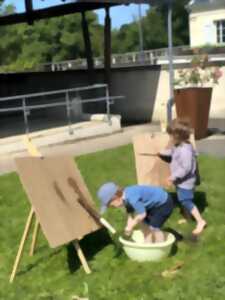 photo BÉBÉ AU MUSÉE