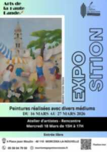 photo Exposition de peintures réalisées avec divers médiums