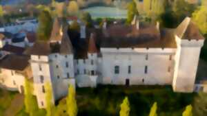 photo Châteaux en fêtes - Visite du Château de Château-l'Evêque