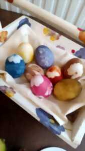 photo TEINTURE VÉGÉTALE SUR OEUFS