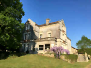 photo Atelier herboristerie, confection d'un vinaigre des 4 voleurs  - Châteaux en fête