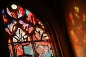 photo Visite guidée de la Basilique de Mézières, ses vitraux et son trésor d'art sacré