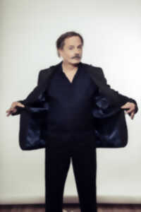 photo REVUE DE PRESSE - CHRISTOPHE ALÉVÊQUE