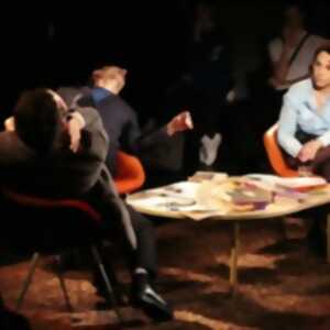 photo La Lente et Difficile Agonie du Crapaud Buffle sur le Socle Patriarcal