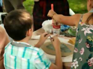 photo Atelier créatif nature - empreintes en argile