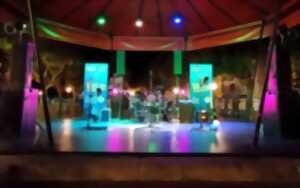 photo Concert avec Mac Fly - Tribute to années 80's