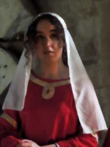 photo FILM :  LA COMTESSE AUX CINQ MARIS