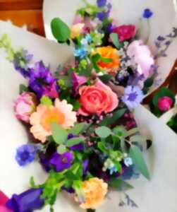 photo Les ateliers du Salon Chambard - Le jardin parfumé, composition de fleurs fraiches