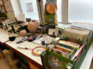 photo Braderie vaisselle et bric-à-brac du Secours Populaire