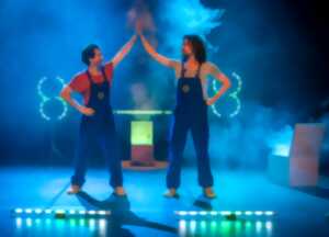 photo Cube : Spectacle magie sonore et jongleries lumineuses