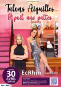 photo Talons aiguilles et poil aux pattes