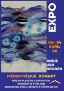 photo Mise en Place de l'Expo Art Textile