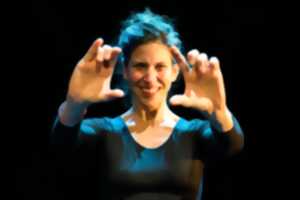 photo Festival du Conte / Marion Lo Monaco - Boire à la fontaine