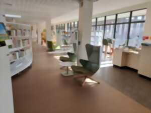 photo DÉBAT LIBÉRER L'INFORMATION LES MÉDIAS INDÉPENDANTS ROUVRENT LE JEU