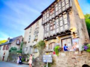 photo Visite guidée du village de Ségur Le Château et du Castrum de Ségur