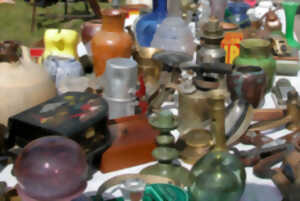 photo Vide-grenier de Villars Montroyer