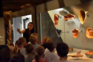 photo Visite contée de l’exposition « Les petits habits de Joseph »