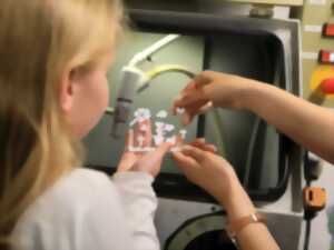 photo Le printemps des petits verriers - Atelier sablage