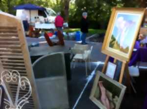 photo VIDE GRENIERS LA NEUVELLE LES SCEY