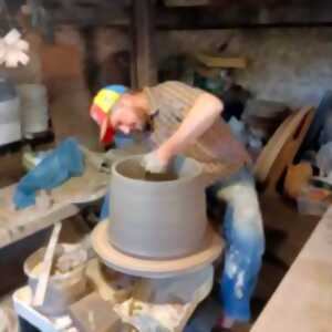 photo Démonstration de Tournage de la Poterie du Haut