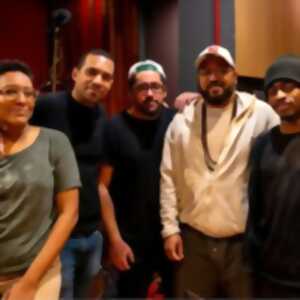 photo Ruddy Boa 5ter - Echoes of the Plaza