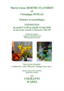 photo Exposition de peintures et d'assemblages