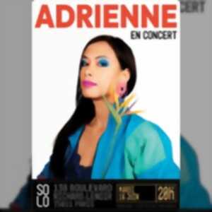 photo Adrienne en Concert